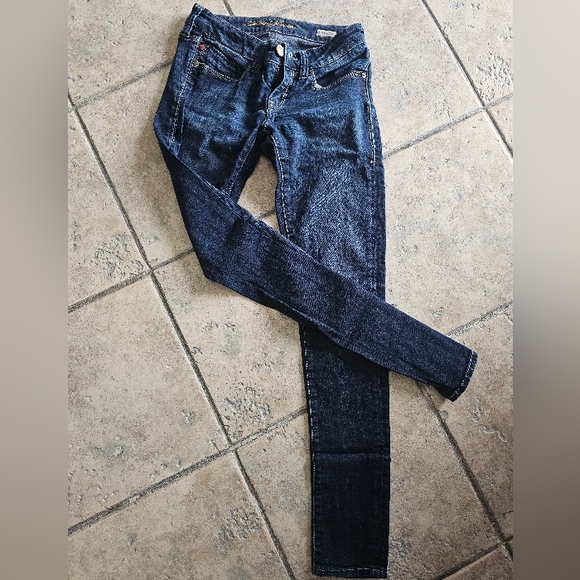 Mavi Jeans - Picture 4 of 10